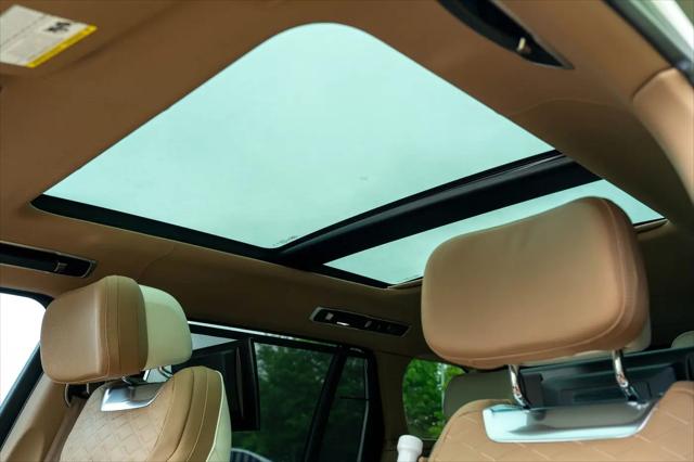 2023 Land Rover Range Rover SV