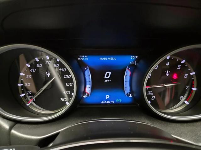 2017 Maserati Levante Standard