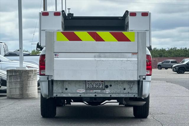 2022 Ram 1500 Classic Tradesman Crew Cab 4x4 5'7" Box