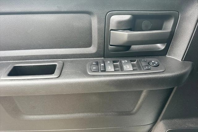 2022 Ram 1500 Classic Tradesman Crew Cab 4x4 5'7" Box