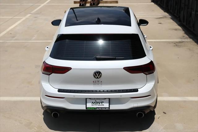 2023 Volkswagen Golf GTI 2.0T 40th Anniversary Edition