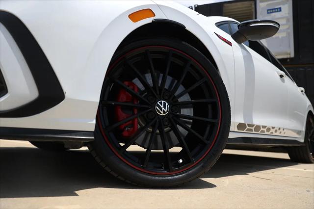 2023 Volkswagen Golf GTI 2.0T 40th Anniversary Edition