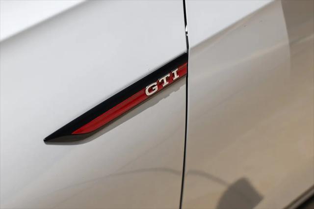 2023 Volkswagen Golf GTI 2.0T 40th Anniversary Edition