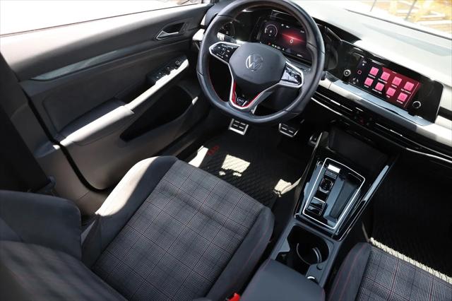 2023 Volkswagen Golf GTI 2.0T 40th Anniversary Edition
