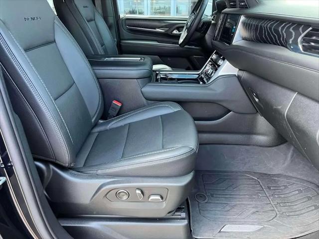 2023 GMC Yukon XL 4WD Denali