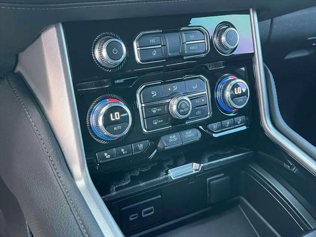 2023 GMC Yukon XL 4WD Denali