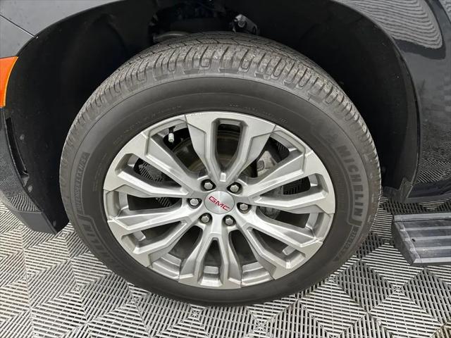 2023 GMC Yukon 4WD Denali