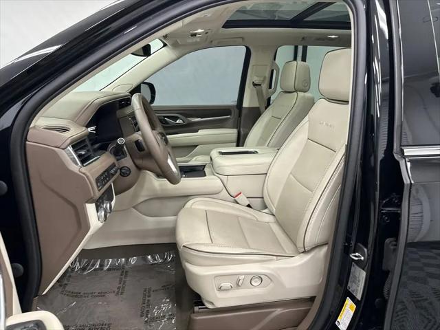 2023 GMC Yukon 4WD Denali