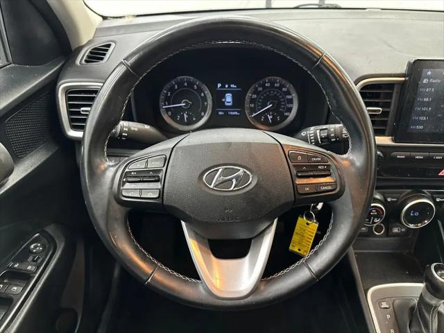 2022 Hyundai Venue SEL