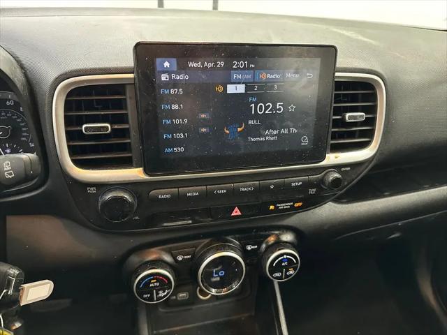 2022 Hyundai Venue SEL