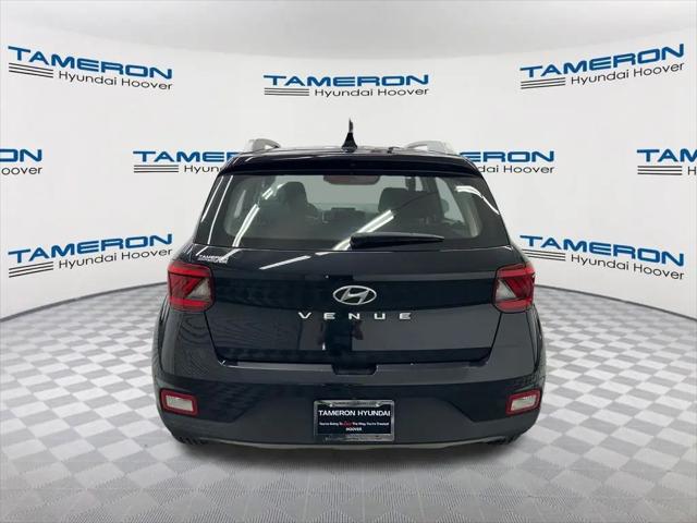 2022 Hyundai Venue SEL