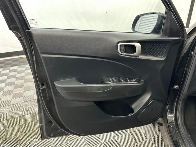 2022 Hyundai Venue SEL