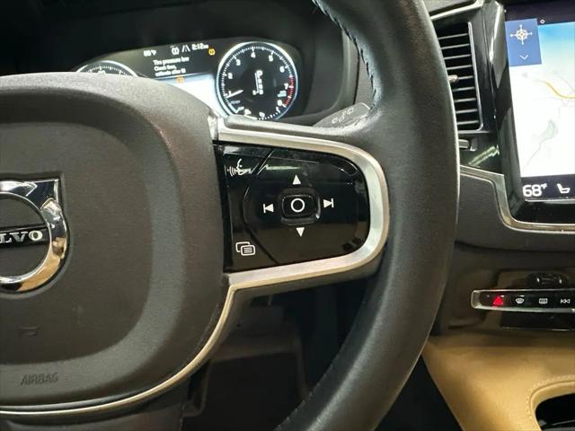 2017 Volvo XC90 T6 Momentum