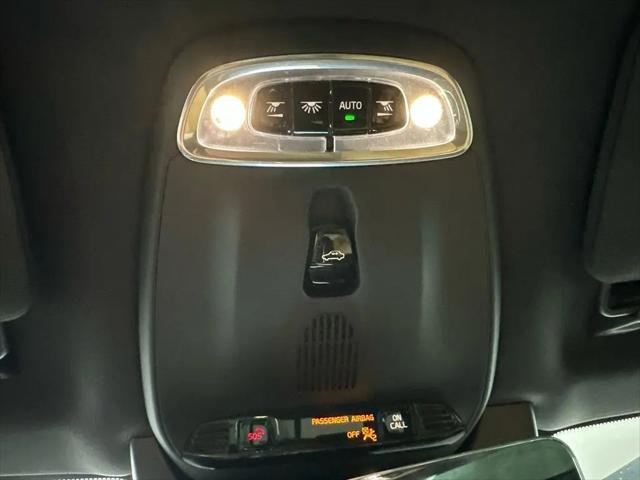2017 Volvo XC90 T6 Momentum
