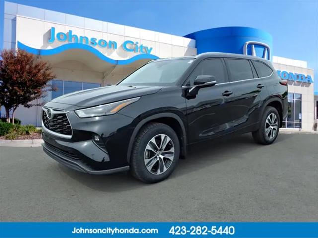 2022 Toyota Highlander XLE for sale in Johnson City, TN