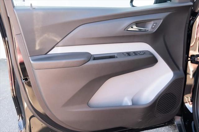 2027 Chevrolet Bolt RS FWD