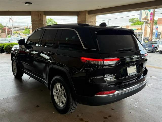 2023 Jeep Grand Cherokee Laredo 4x4
