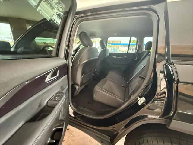 2023 Jeep Grand Cherokee Laredo 4x4