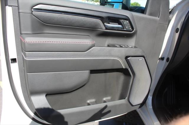 2026 GMC Sierra 2500HD Crew Cab, Standard Bed, AT4X, 4WD