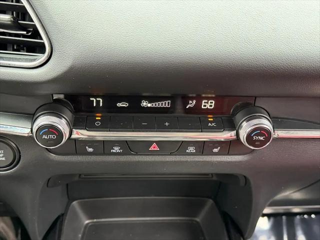 2022 Mazda CX-30 Carbon Edition