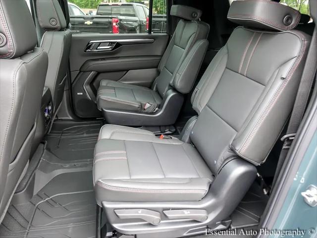 2026 Chevrolet Suburban RST, 4WD