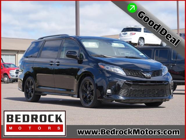2020 Toyota Sienna SE Premium for sale in Rogers, MN