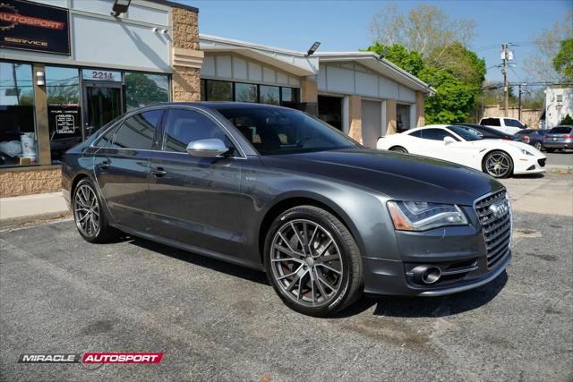 2013 Audi S8 4.0T