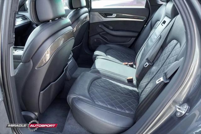 2013 Audi S8 4.0T