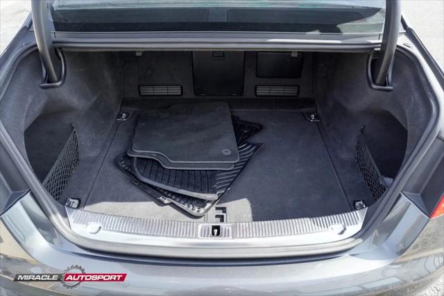 2013 Audi S8 4.0T
