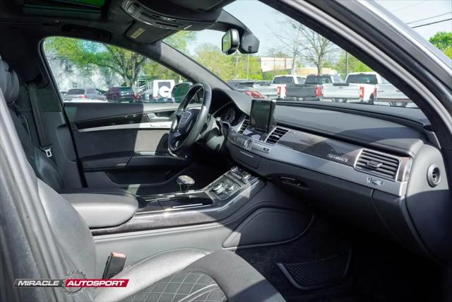 2013 Audi S8 4.0T