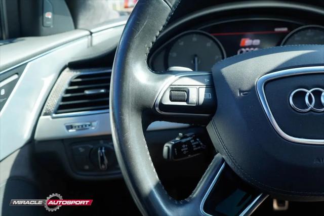 2013 Audi S8 4.0T
