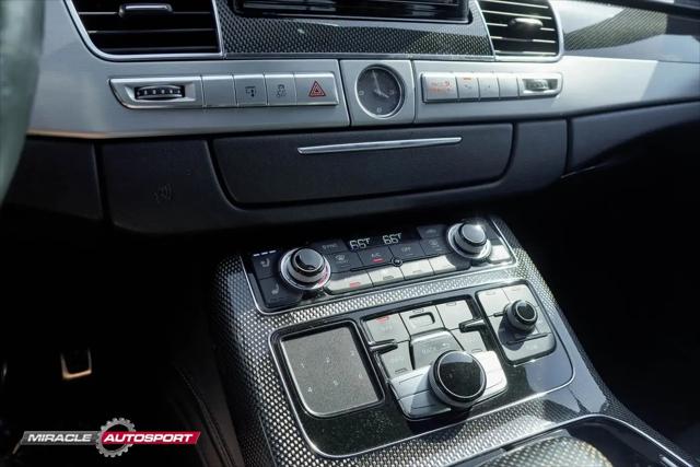 2013 Audi S8 4.0T