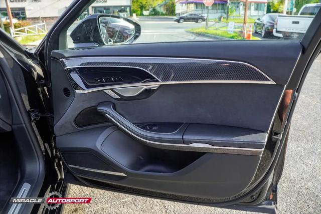 2022 Audi S8 TFSI quattro Tiptronic