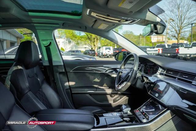 2022 Audi S8 TFSI quattro Tiptronic