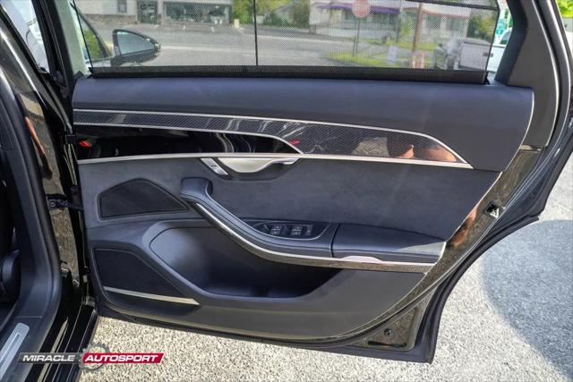 2022 Audi S8 TFSI quattro Tiptronic