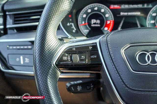 2022 Audi S8 TFSI quattro Tiptronic