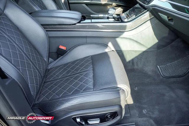2022 Audi S8 TFSI quattro Tiptronic