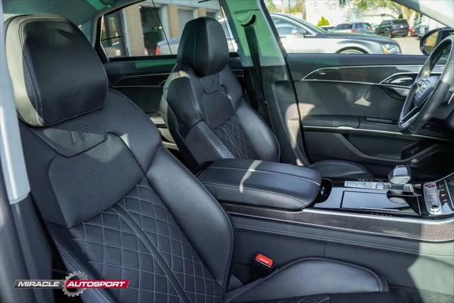 2022 Audi S8 TFSI quattro Tiptronic
