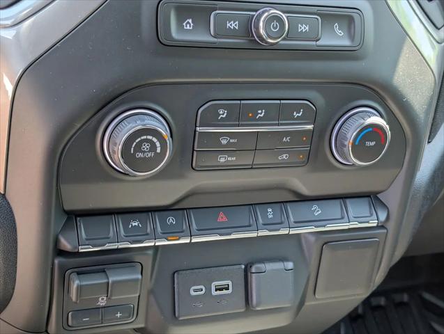 2026 Chevrolet Silverado 1500 4WD Crew Cab Standard Bed WT