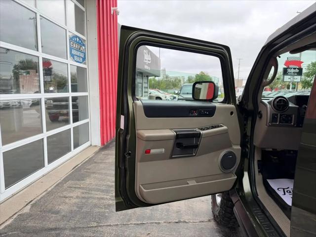 2003 HUMMER H2 Base