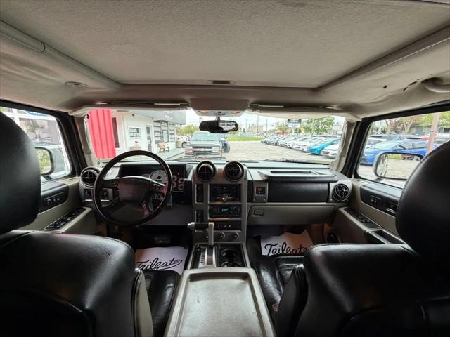 2003 HUMMER H2 Base