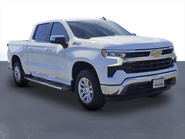 2026 Chevrolet Silverado 1500 4WD Crew Cab Standard Bed LT