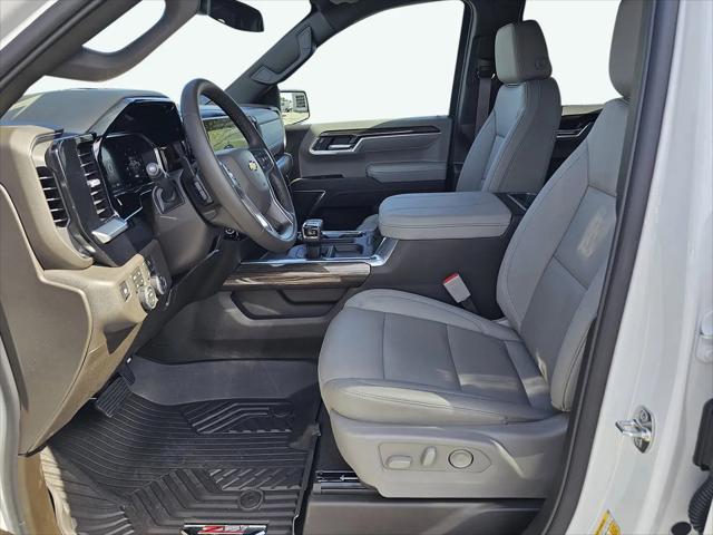 2026 Chevrolet Silverado 1500 4WD Crew Cab Standard Bed LT