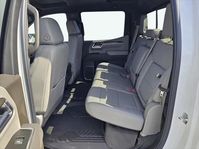 2026 Chevrolet Silverado 1500 4WD Crew Cab Standard Bed LT