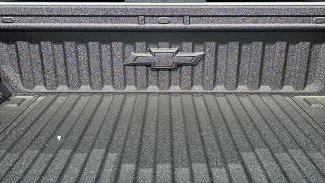 2026 Chevrolet Silverado 1500 4WD Crew Cab Standard Bed LT