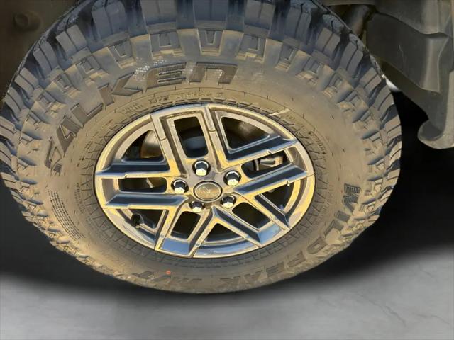 2025 Jeep Wrangler 4-Door Summit 4x4