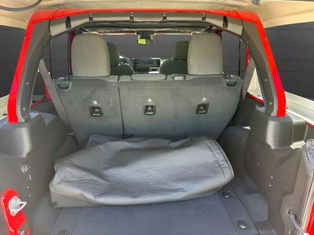 2025 Jeep Wrangler 4-Door Summit 4x4