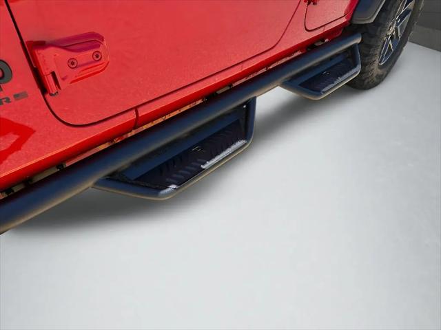 2025 Jeep Wrangler 4-Door Summit 4x4