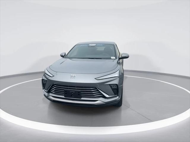 2024 Buick NV Preferred FWD
