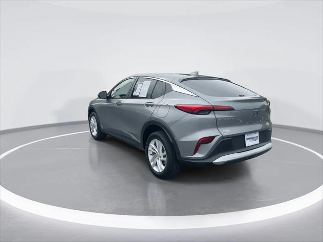 2024 Buick NV Preferred FWD